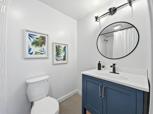 340 STEVENS St, Gleneden Beach, OR 97388