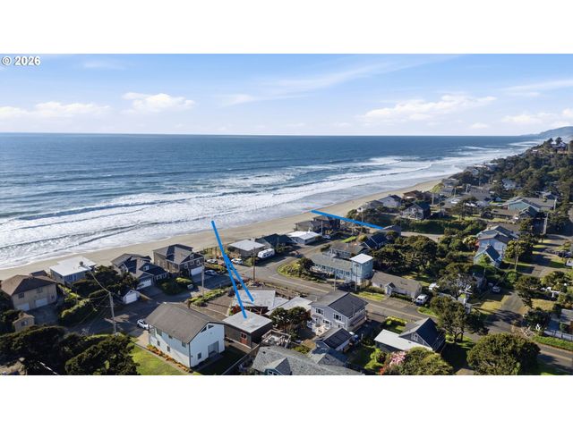 340 STEVENS St, Gleneden Beach, OR 97388