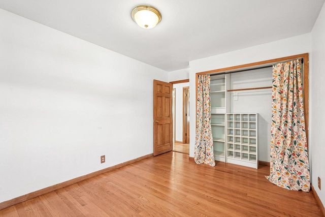 5544 Oakwood STREET, Greendale, WI 53129
