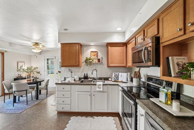 5544 Oakwood STREET, Greendale, WI 53129