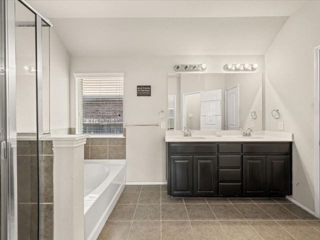 10117 S Race Street, Fort Worth, TX 76140