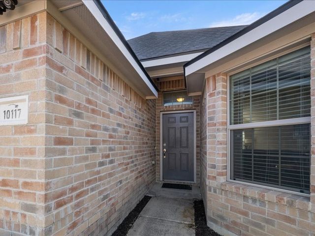 10117 S Race Street, Fort Worth, TX 76140