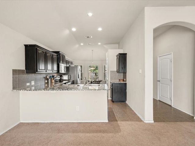 10117 S Race Street, Fort Worth, TX 76140