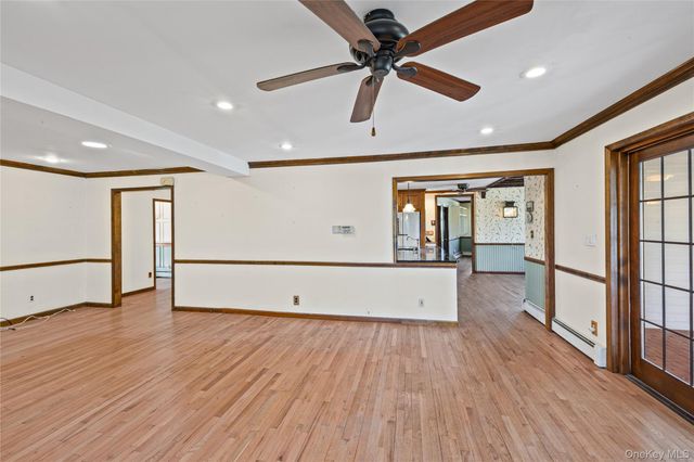 91 Quaker Path, Stony Brook, NY 11790