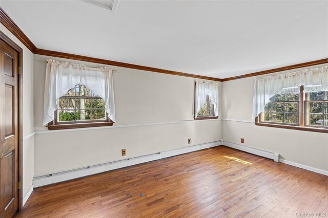 91 Quaker Path, Stony Brook, NY 11790