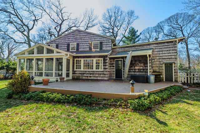 91 Quaker Path, Stony Brook, NY 11790