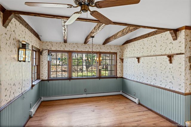 91 Quaker Path, Stony Brook, NY 11790