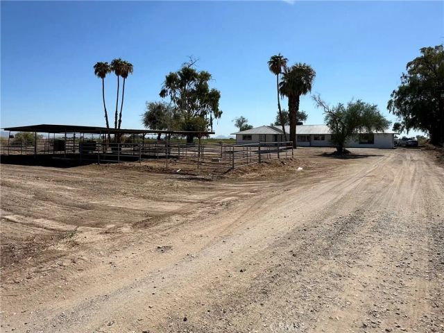 14563 W 14th Avenue, Blythe, CA 92225
