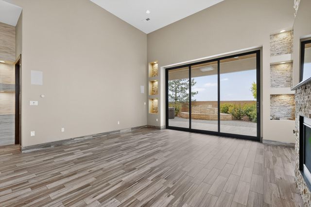 8815 Silver Oak Lane NE, Albuquerque, NM 87113