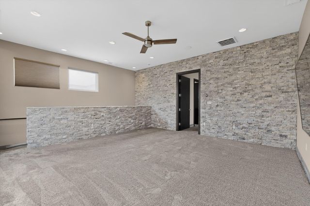 8815 Silver Oak Lane NE, Albuquerque, NM 87113