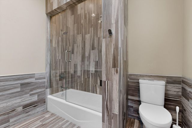 8815 Silver Oak Lane NE, Albuquerque, NM 87113