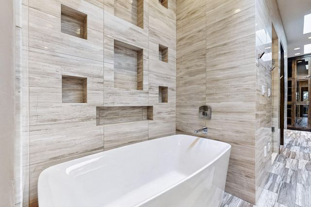 8815 Silver Oak Lane NE, Albuquerque, NM 87113