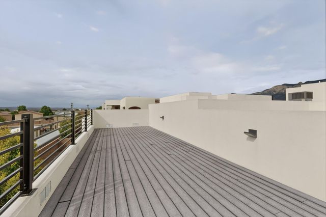 8815 Silver Oak Lane NE, Albuquerque, NM 87113