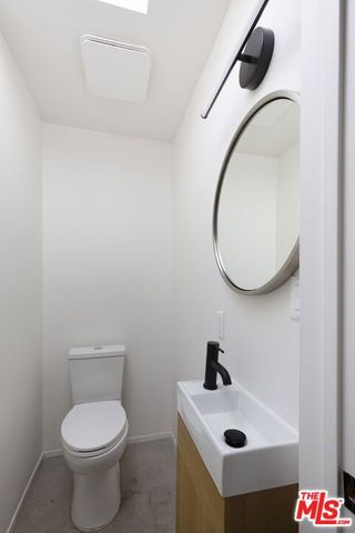 424 N Avenue 64, Los Angeles, CA 90042