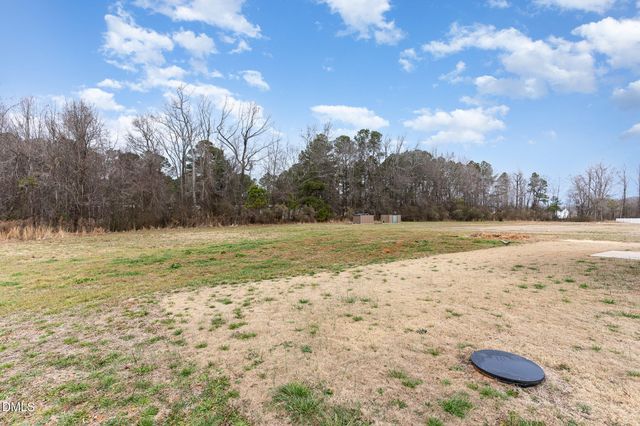 385 Dasu Drive 1, Clayton, NC 27520