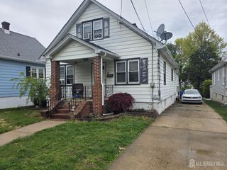 11 Paul Avenue, South River, NJ 08882
