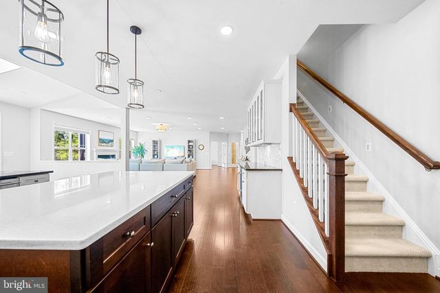 1639 MACON ST, Mclean, VA 22101