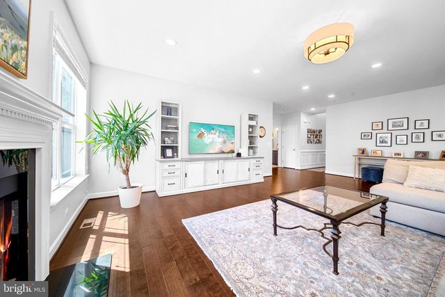 1639 MACON ST, Mclean, VA 22101