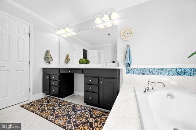 1639 MACON ST, Mclean, VA 22101