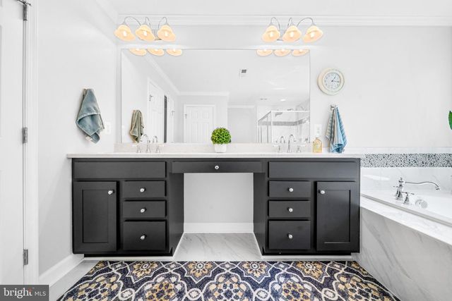 1639 MACON ST, Mclean, VA 22101