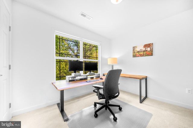 1639 MACON ST, Mclean, VA 22101