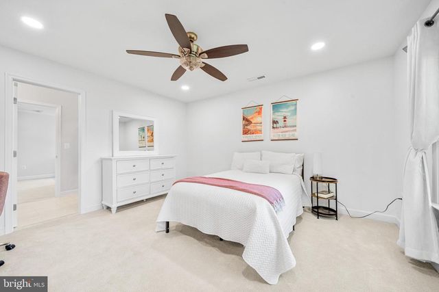 1639 MACON ST, Mclean, VA 22101