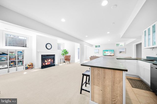 1639 MACON ST, Mclean, VA 22101