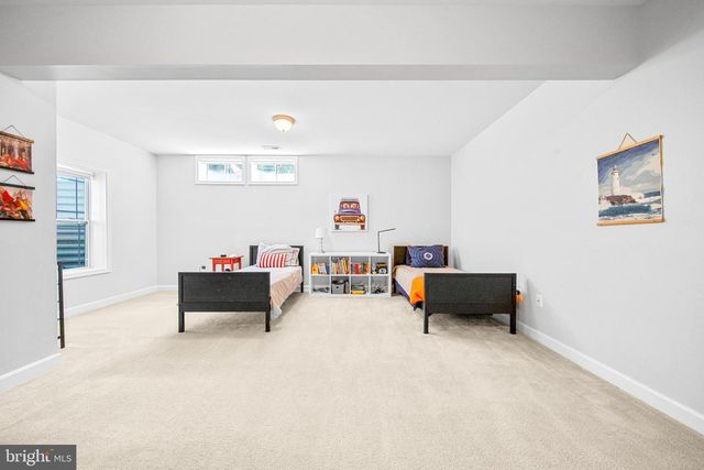 1639 MACON ST, Mclean, VA 22101