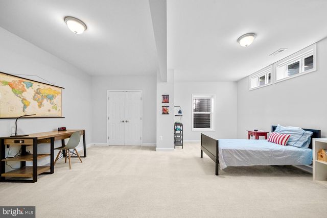 1639 MACON ST, Mclean, VA 22101