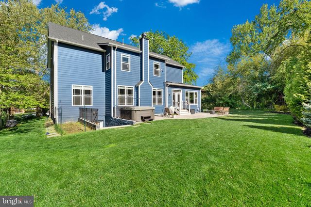 1639 MACON ST, Mclean, VA 22101