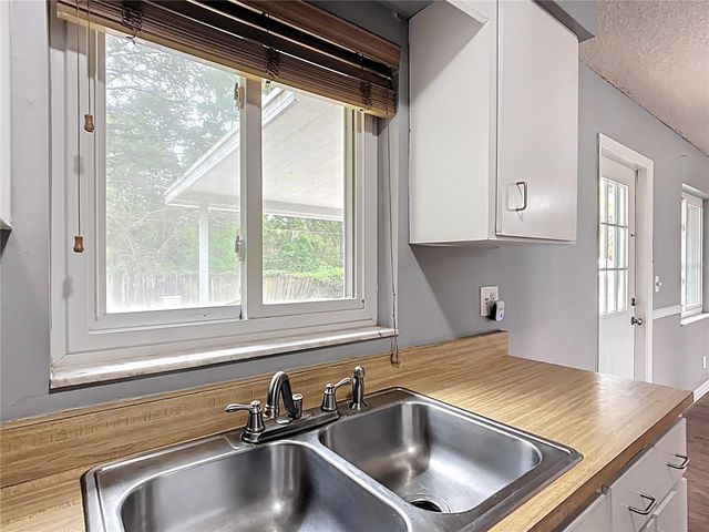 2690 NE 42ND PLACE, Ocala, FL 34479