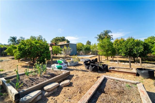 18760 Boulder, Riverside, CA 92508