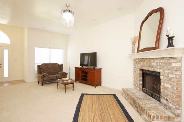 23 Ruby Circle, Mary Esther, FL 32569
