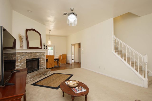 23 Ruby Circle, Mary Esther, FL 32569