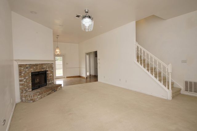 23 Ruby Circle, Mary Esther, FL 32569