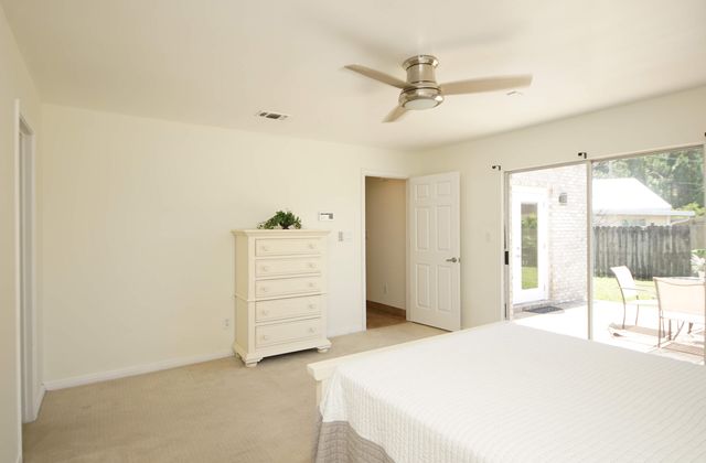 23 Ruby Circle, Mary Esther, FL 32569