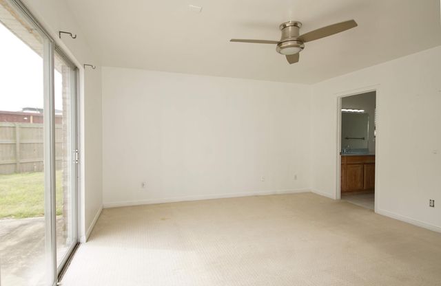 23 Ruby Circle, Mary Esther, FL 32569