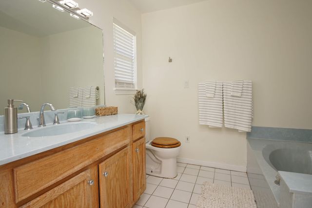 23 Ruby Circle, Mary Esther, FL 32569