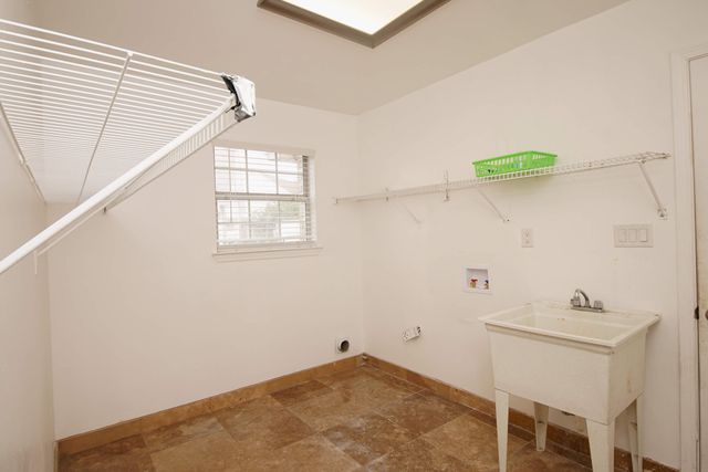 23 Ruby Circle, Mary Esther, FL 32569
