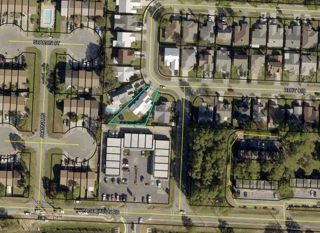 23 Ruby Circle, Mary Esther, FL 32569