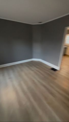 14-24 C St 16, Northbridge, MA 01588