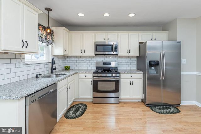 869 ORCHARD AVE, Runnemede, NJ 08078