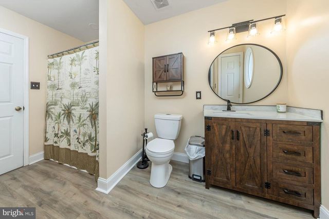 869 ORCHARD AVE, Runnemede, NJ 08078