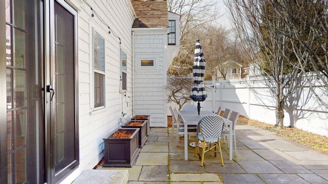 54 Commercial Street UNIT 3, Provincetown, MA 02657