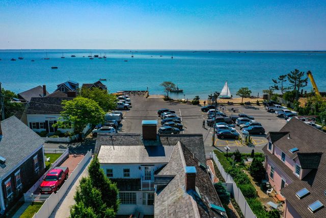 54 Commercial Street UNIT 3, Provincetown, MA 02657