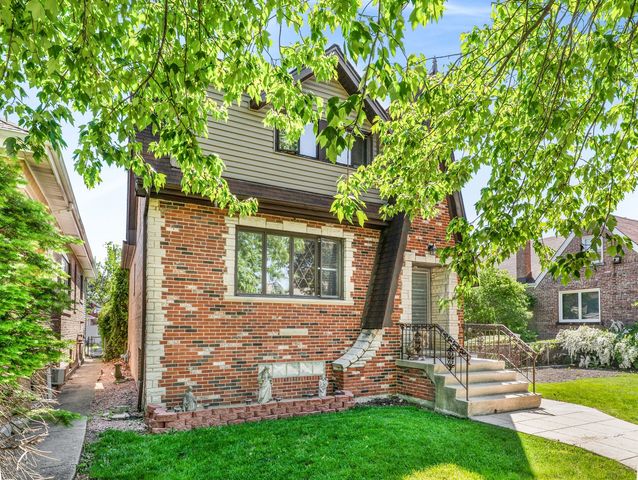 3509 Cuyler Avenue, Berwyn, IL 60402