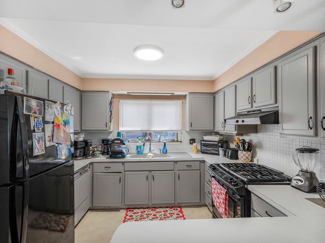3509 Cuyler Avenue, Berwyn, IL 60402
