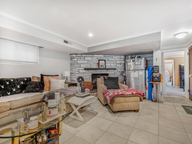3509 Cuyler Avenue, Berwyn, IL 60402
