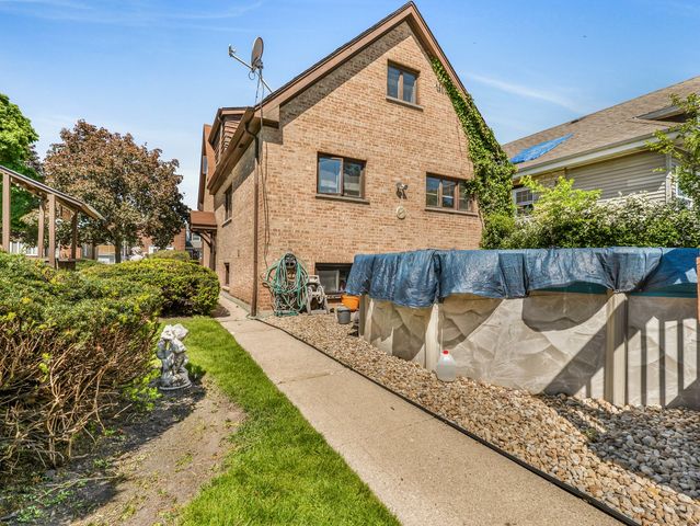 3509 Cuyler Avenue, Berwyn, IL 60402