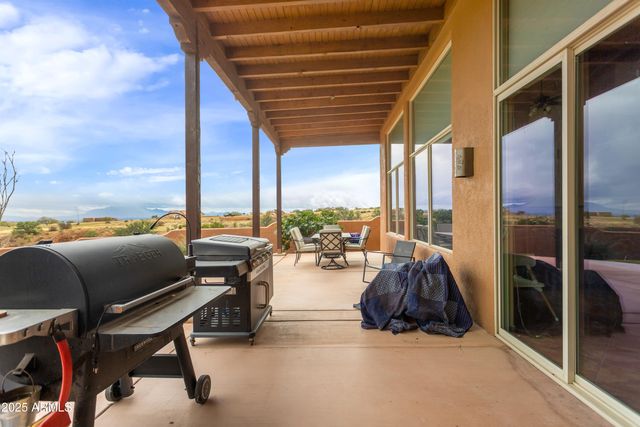 6116 E ANDALUSIAN Court, Hereford, AZ 85615